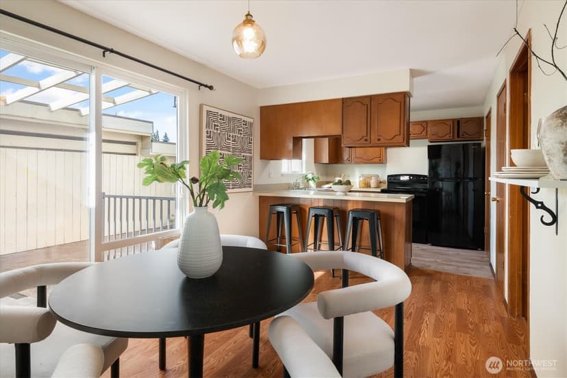 Property photo for 1525 NW 195th Street #22, Shoreline photo 8