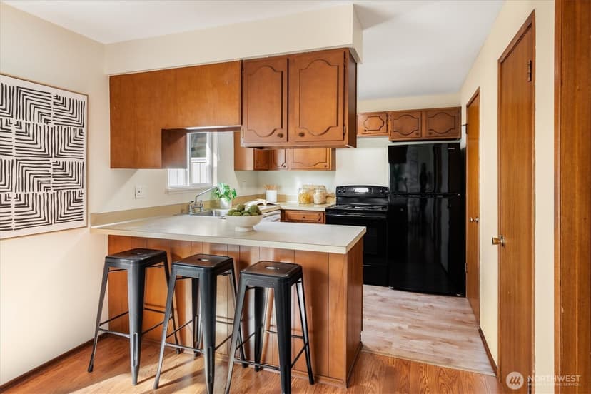 Property photo for 1525 NW 195th Street #22, Shoreline photo 10