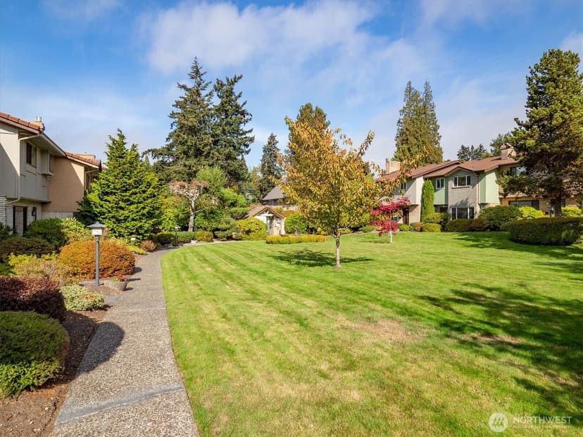 Property photo for 1525 NW 195th Street #22, Shoreline photo 29