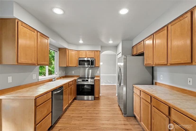 Property photo for 1332 196th Place SW, Lynnwood photo 12