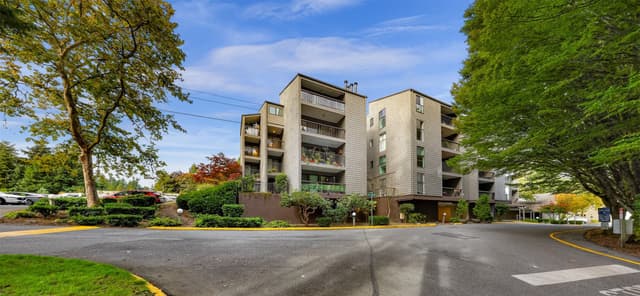 Property photo for 6479 NE 137th Avenue NE #366, Redmond photo 2