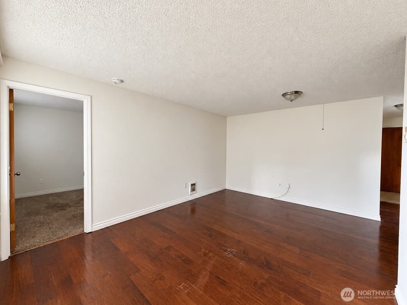 Property photo for 5813 E M Street, Tacoma photo 3
