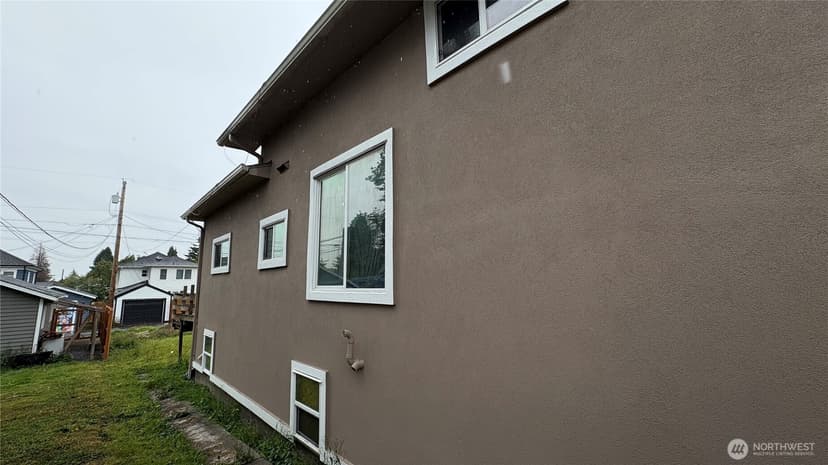 Property photo for 2005 Rockefeller, Everett photo 4