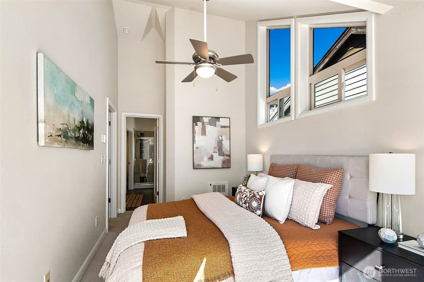 Property photo for 1512 Taylor Avenue N #C, Seattle photo 15