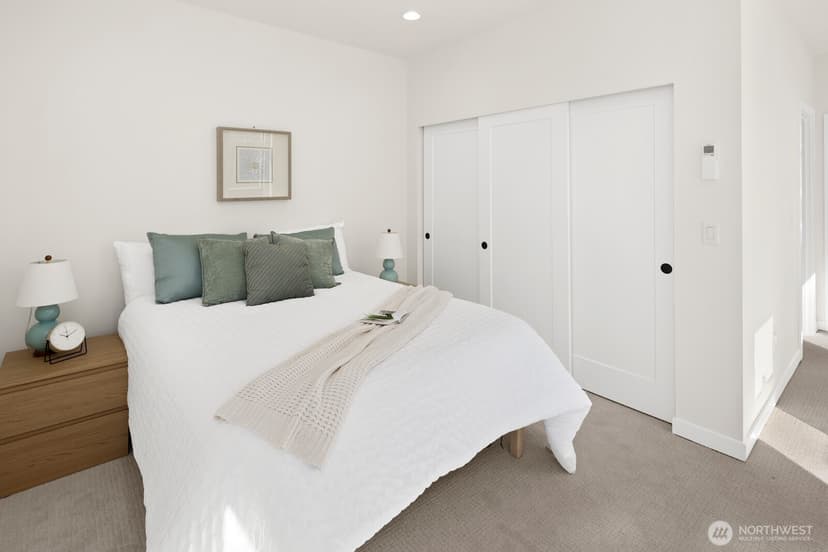 Property photo for 1820 14th Avenue #C, Seattle photo 15