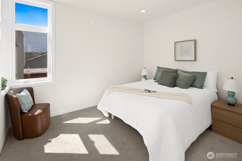 Property photo for 1820 14th Avenue #C, Seattle photo 16