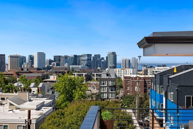 Property photo for 1820 14th Avenue #A, Seattle photo 4