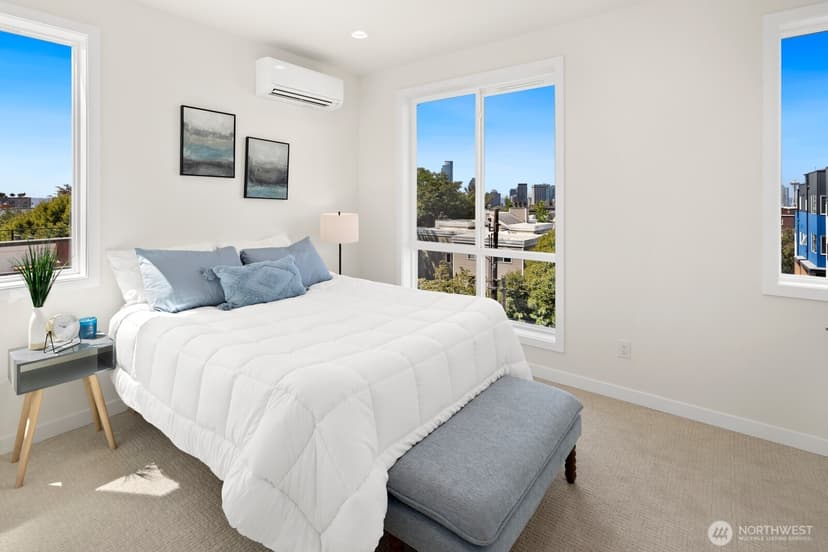 Property photo for 1820 14th Avenue #A, Seattle photo 16