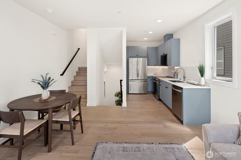 Property photo for 1820 14th Avenue #A, Seattle photo 11