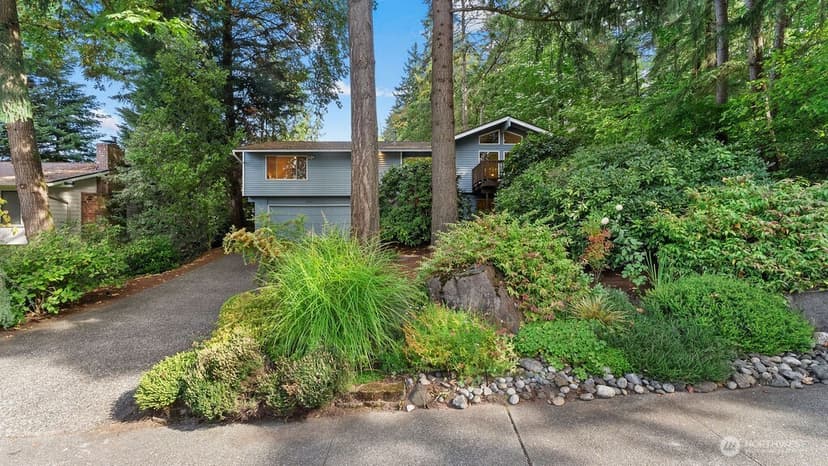 Property photo for 6504 119th Avenue SE, Bellevue