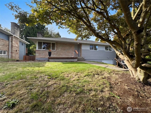 Property photo for 11245 12th Avenue S, Seattle