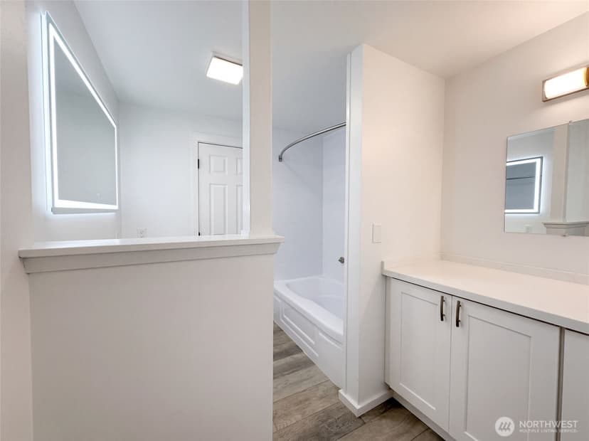 Property photo for 11245 12th Avenue S, Seattle photo 35