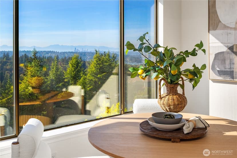 Property photo for 4825 134th Place SE, Bellevue photo 12