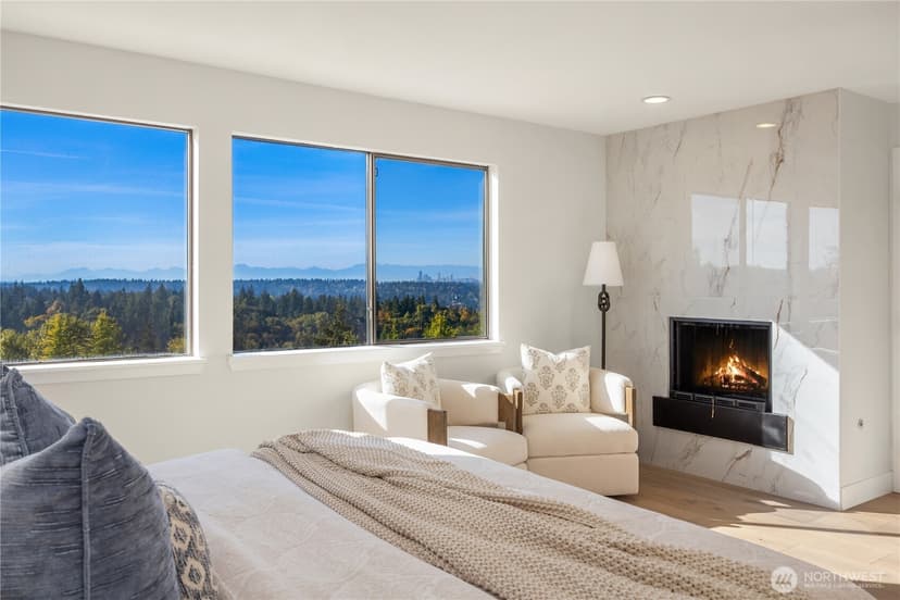 Property photo for 4825 134th Place SE, Bellevue photo 22