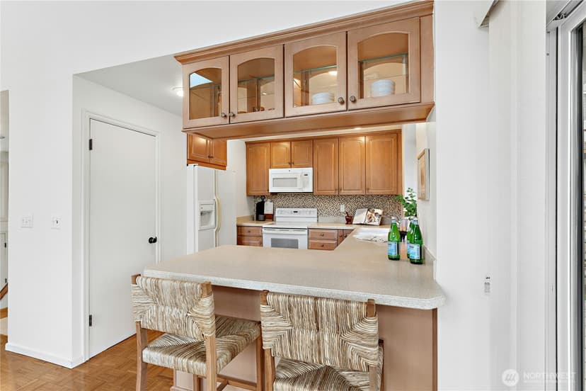 Property photo for 4679 144th Place SE, Bellevue photo 12