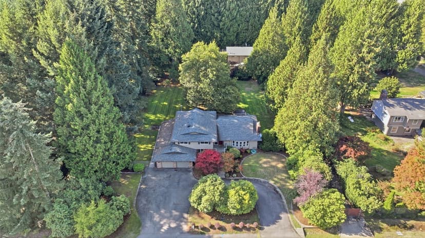 Property photo for 13025 158th Avenue SE, Renton photo 4