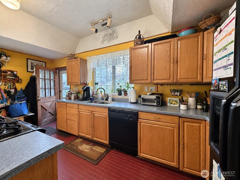 Property photo for 3076 Harris Road SE, Port Orchard photo 7