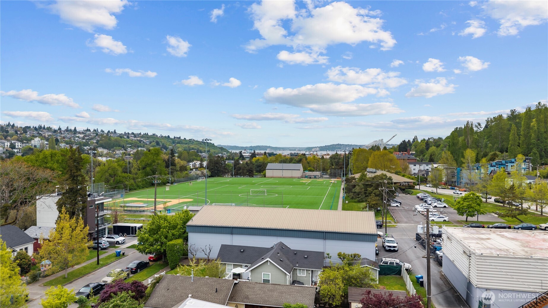 Property photo for 4724 25th Ave SW, Seattle photo 13