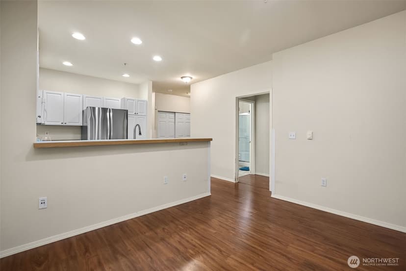 Property photo for 12530 Admiralty Way #K102, Everett photo 7