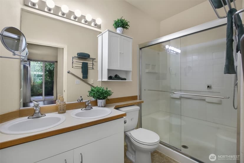 Property photo for 12530 Admiralty Way #K102, Everett photo 23