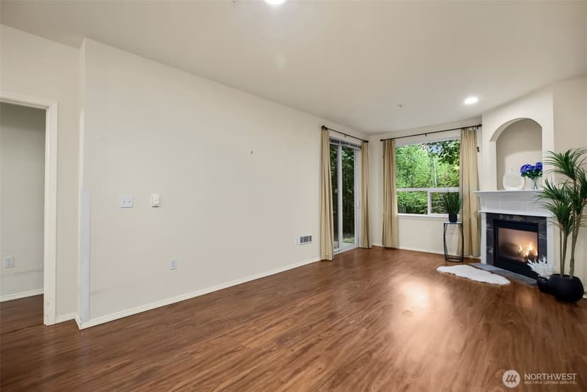 Property photo for 12530 Admiralty Way #K102, Everett photo 8