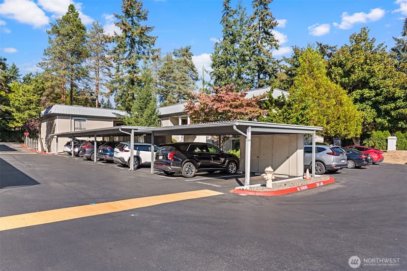 Property photo for 1622 103rd Place NE #L2, Bellevue photo 22