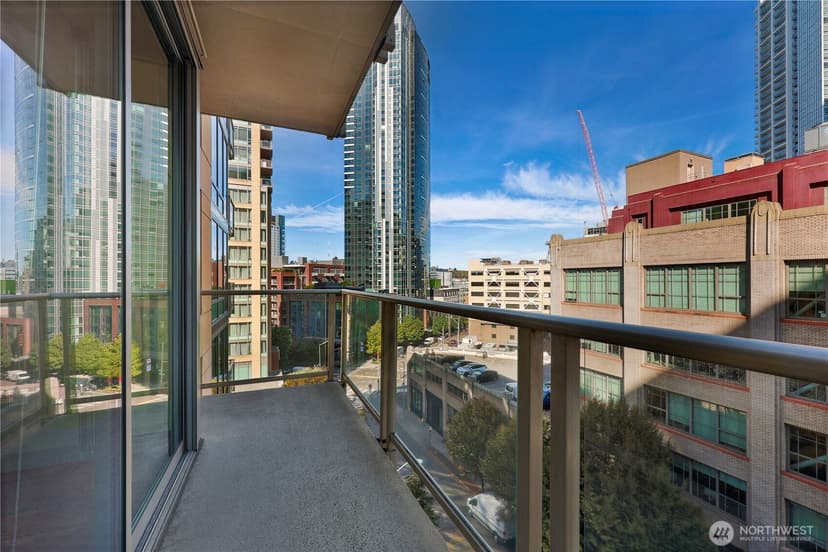 Property photo for 910 Lenora Street #702, Seattle photo 14
