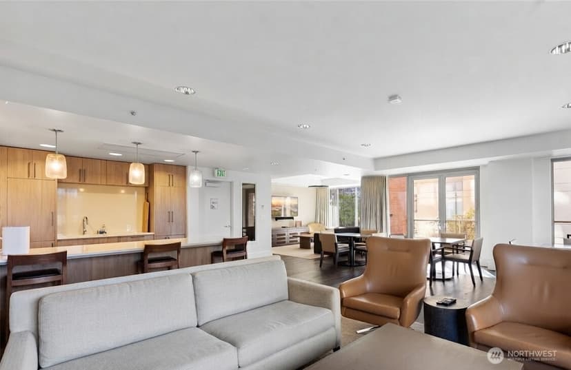 Property photo for 910 Lenora Street #702, Seattle photo 21