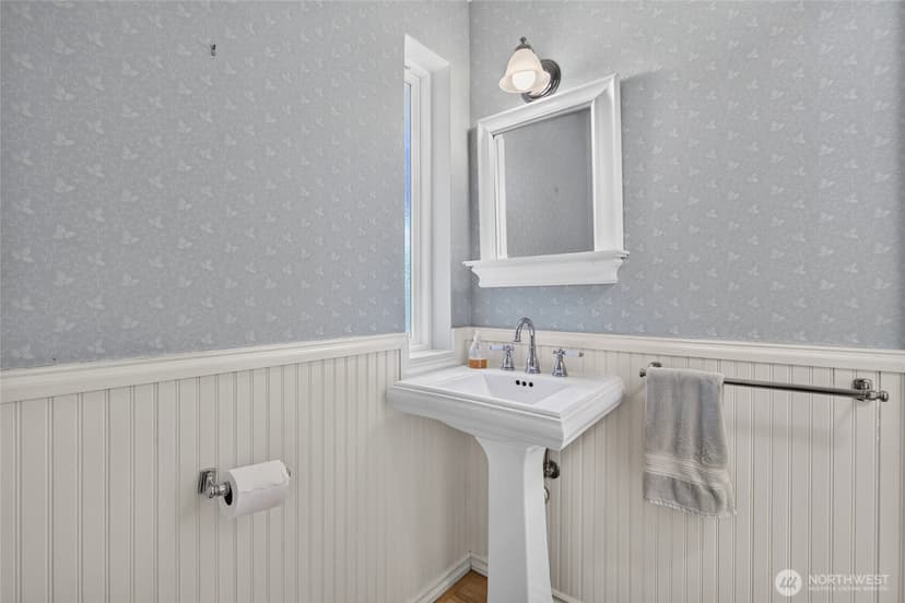 Property photo for 1455 NW 188th Street, Shoreline photo 26