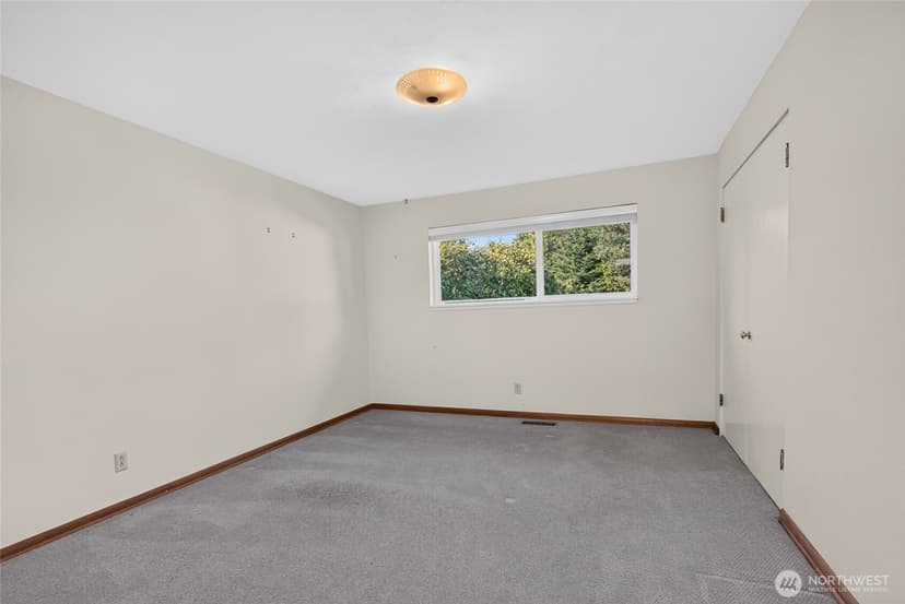 Property photo for 1455 NW 188th Street, Shoreline photo 14