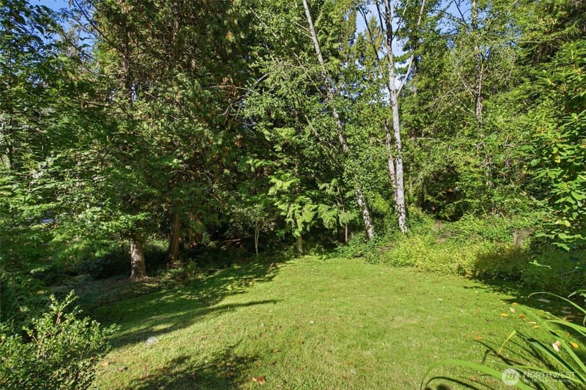 Property photo for 19926 40th Place NE, Lake Forest Park photo 32