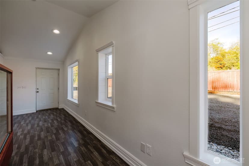 Property photo for 14938 Bethel Burley Road SE, Port Orchard photo 32