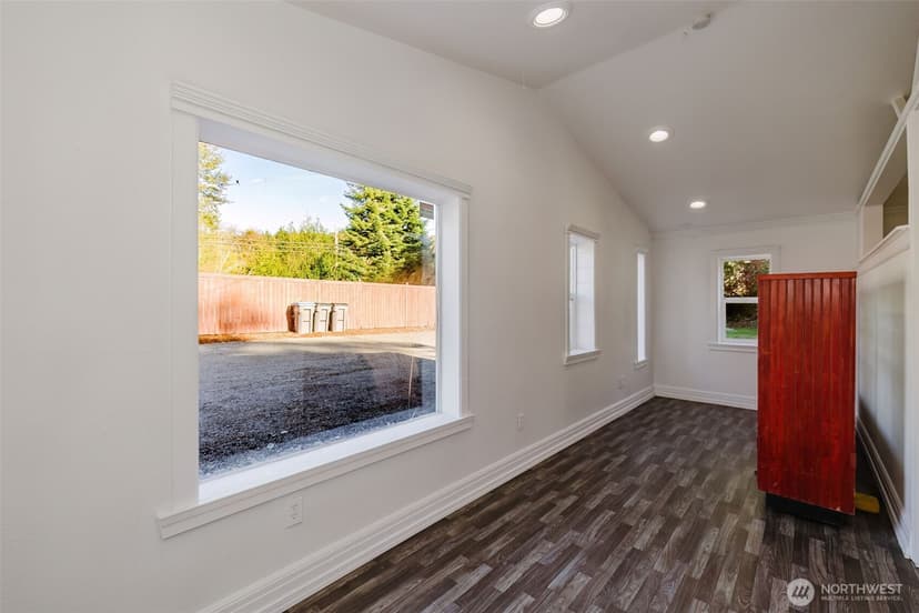 Property photo for 14938 Bethel Burley Road SE, Port Orchard photo 33