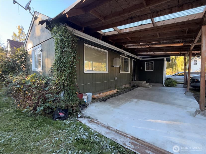Property photo for 6806 19th Avenue NE, Tulalip photo 4