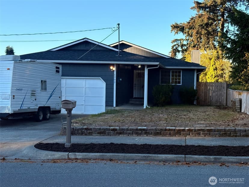 Property photo for 1777 S 92nd Street, Tacoma photo 3