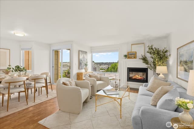 Property photo for 3700 W 25th Place #201, Seattle