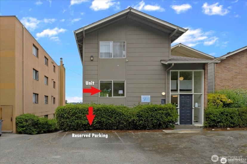 Property photo for 3700 W 25th Place #201, Seattle photo 9