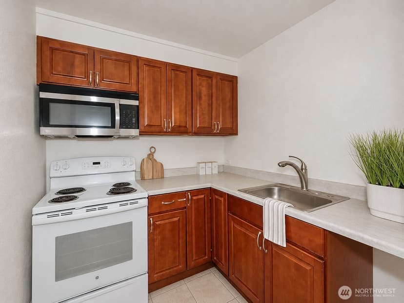 Property photo for 14223 NE 66th Street, Redmond photo 16