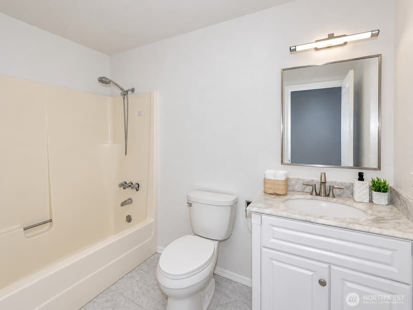 Property photo for 14223 NE 66th Street, Redmond photo 17