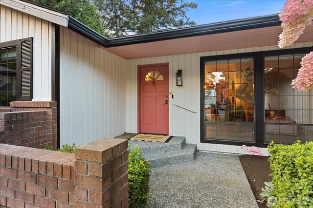 Property photo for 2109 139th Place, Mill Creek photo 3