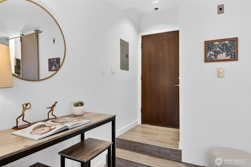 Property photo for 6547 42nd Avenue SW #303, Seattle photo 7