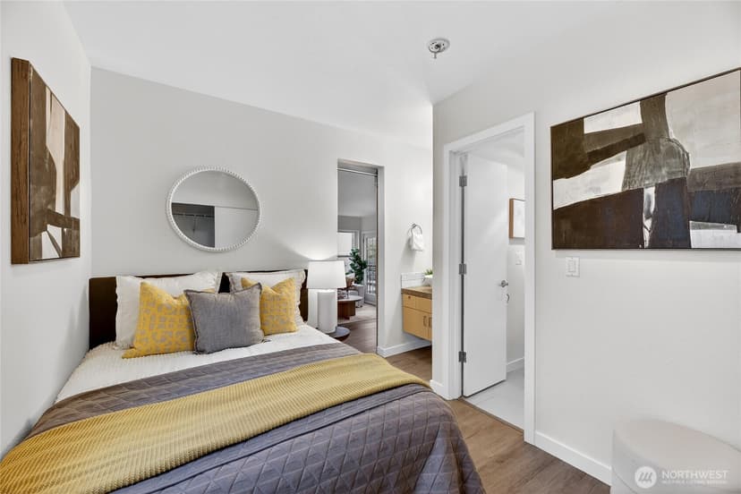 Property photo for 6547 42nd Avenue SW #303, Seattle photo 16