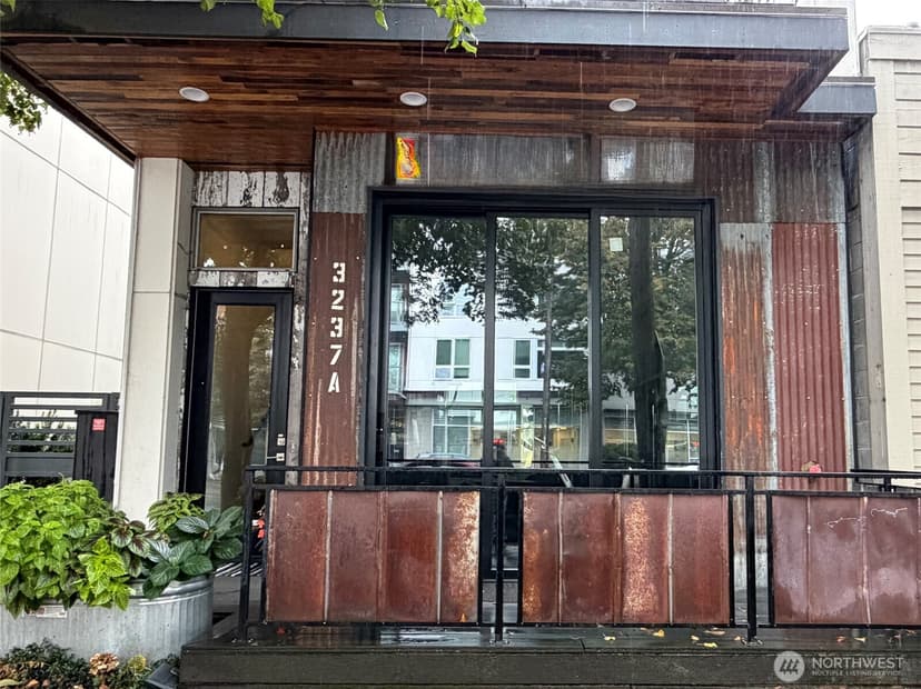 Property photo for 3237 California Avenue SW #A, Seattle