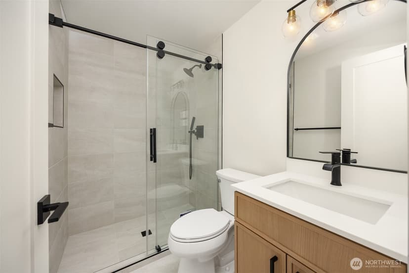 Property photo for 14205 77th Avenue NE, Kirkland photo 10