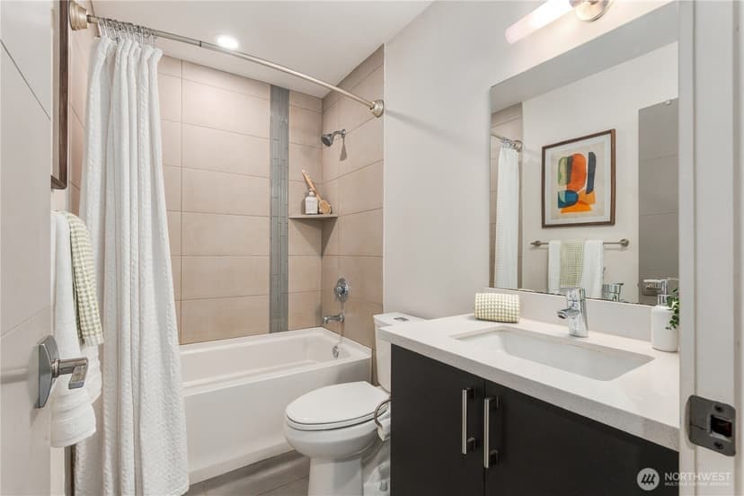 Property photo for 1768 Valentine Place S, Seattle photo 4