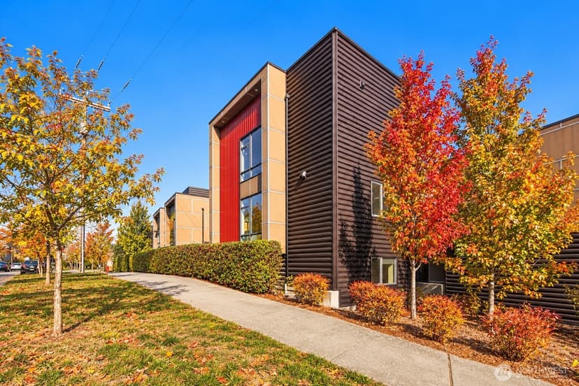 Property photo for 1768 Valentine Place S, Seattle photo 24