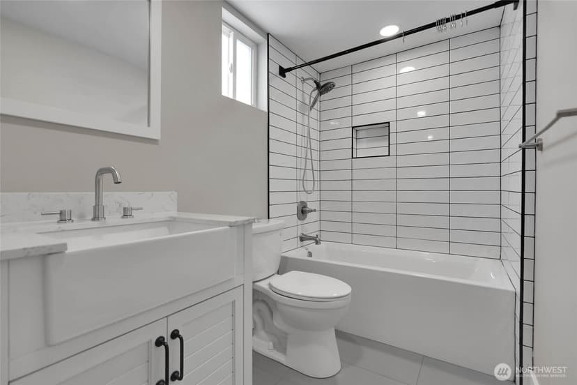 Property photo for 7901 16th Avenue SW, Seattle photo 29