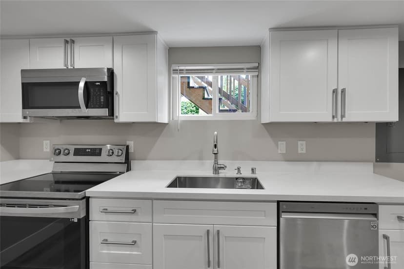 Property photo for 7901 16th Avenue SW, Seattle photo 26