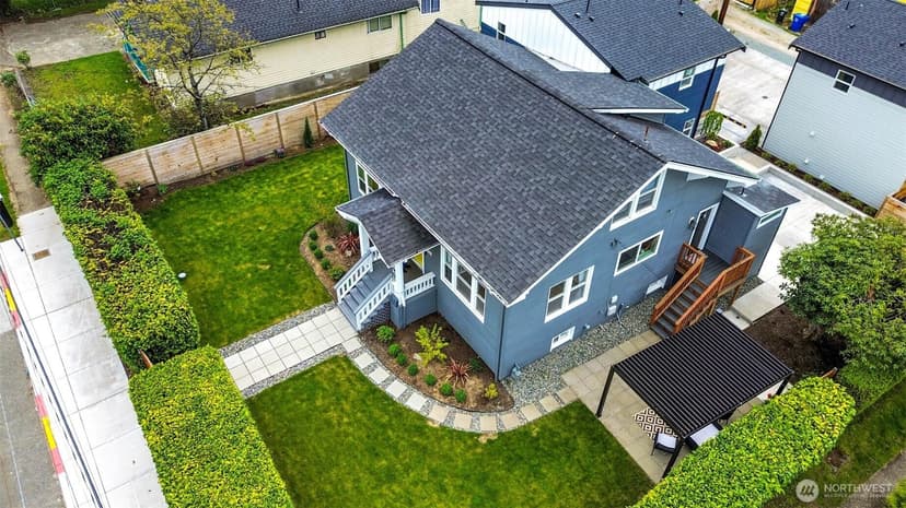 Property photo for 7901 16th Avenue SW, Seattle photo 5