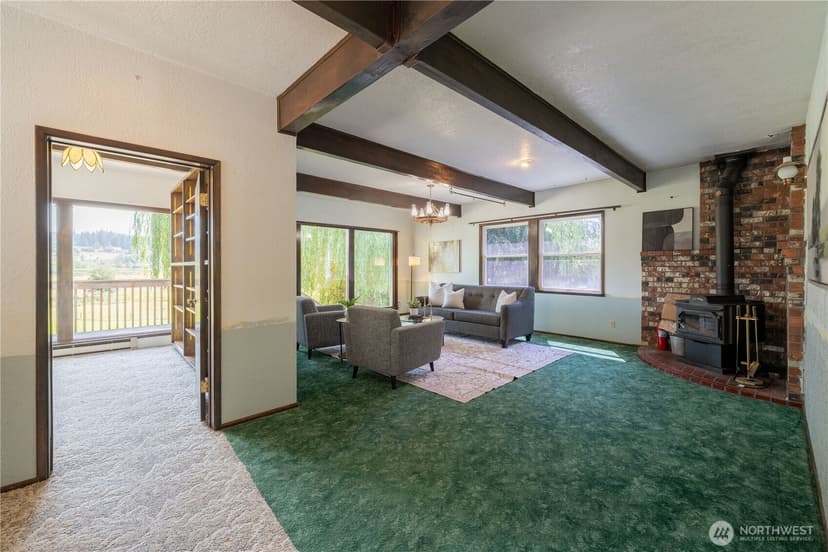 Property photo for 10121 67th Avenue NE, Arlington photo 15